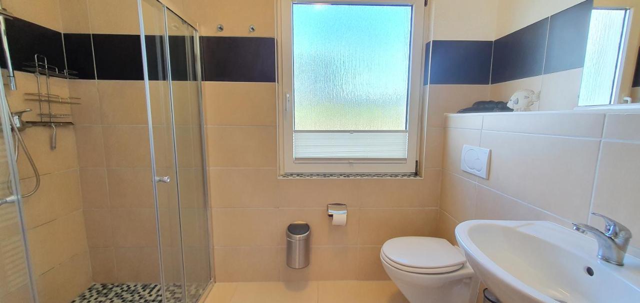 Pension Zum Riedensee Bastorf ภายนอก รูปภาพ