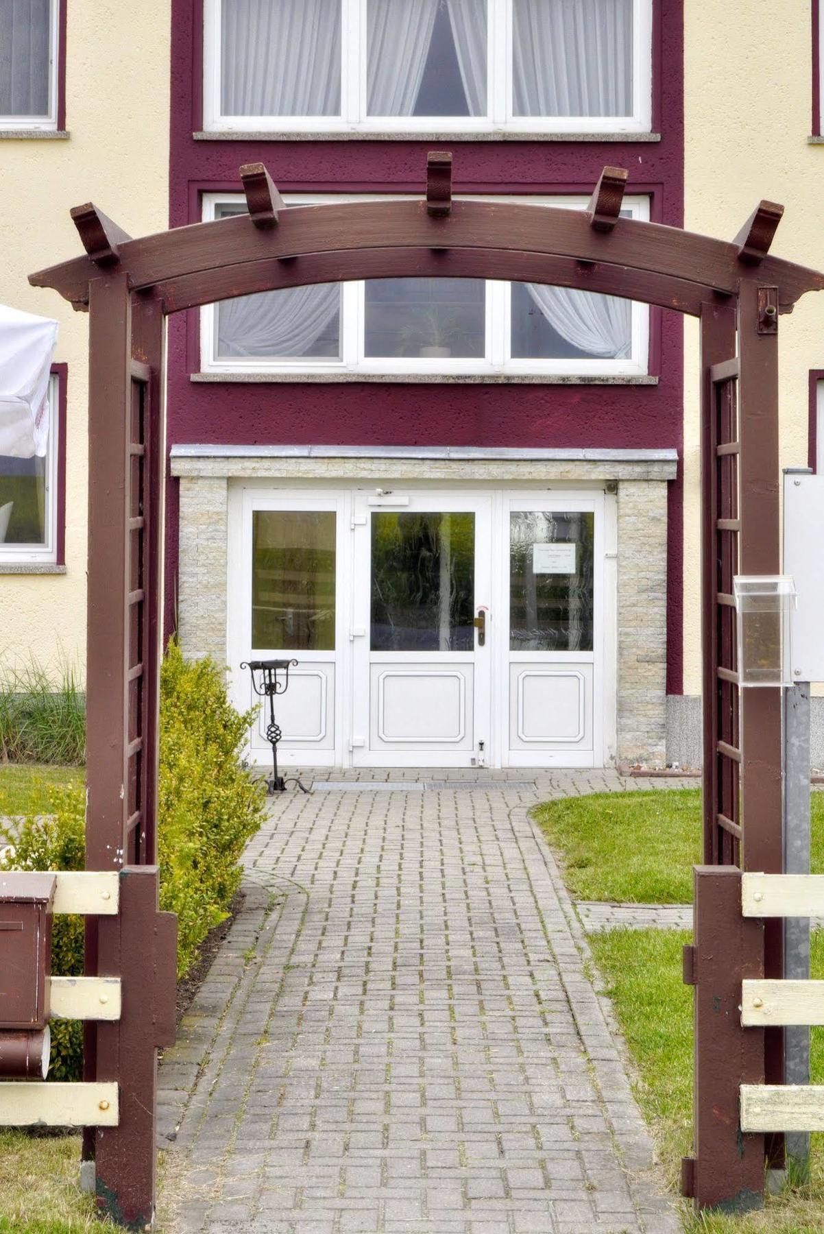 Pension Zum Riedensee Bastorf ภายนอก รูปภาพ