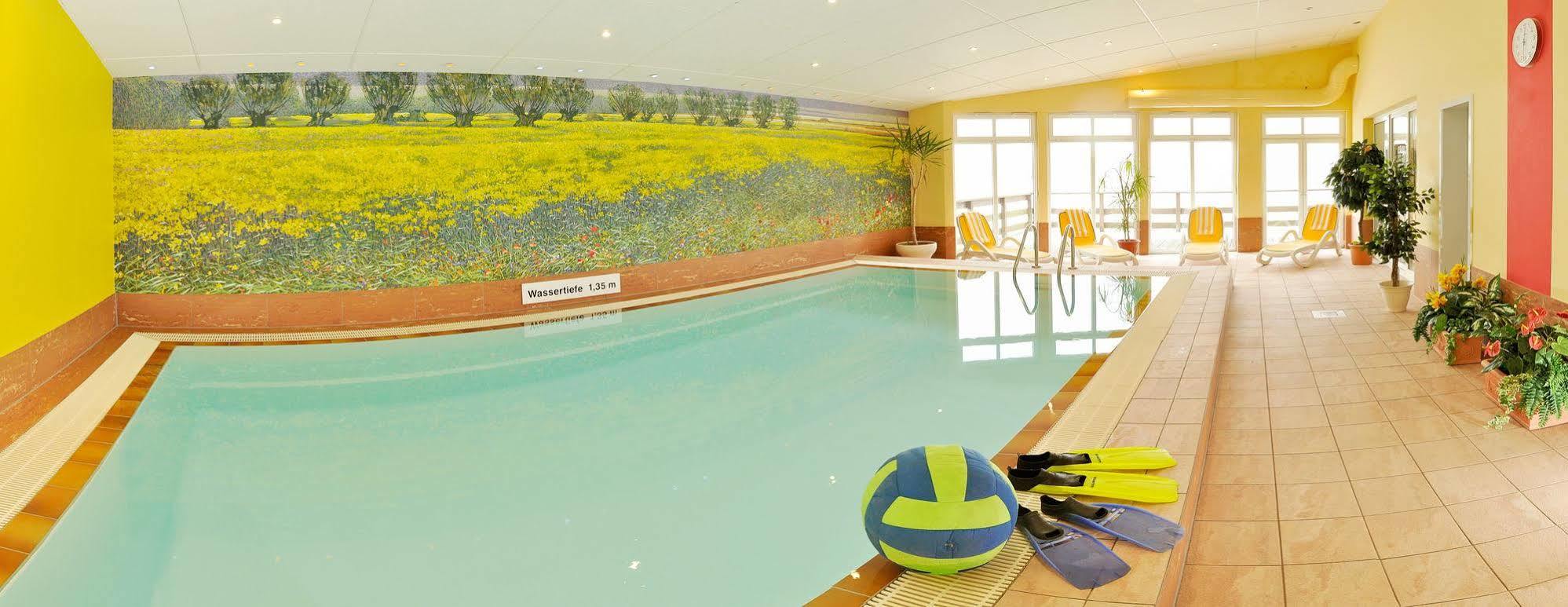 Pension Zum Riedensee Bastorf ภายนอก รูปภาพ
